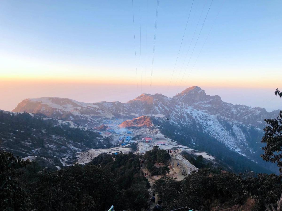 Tripura Resort Kalinchowk Charikot Eksteriør billede